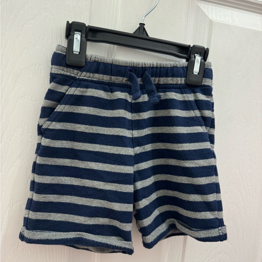 Cat and Jack Toddler Boy Shorts 2T